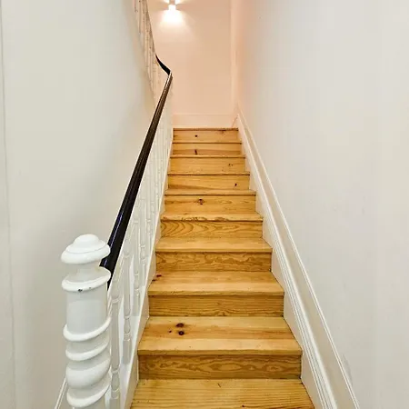 Bright And Cozy Loft In The Center Lejlighed