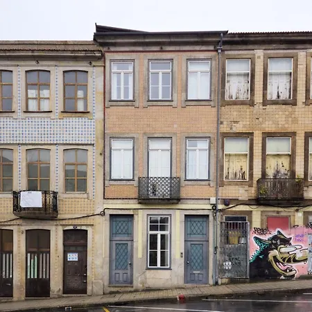 Bright And Cozy Loft In The Center Daire