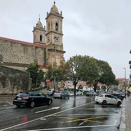 Bright And Cozy Loft In The Center